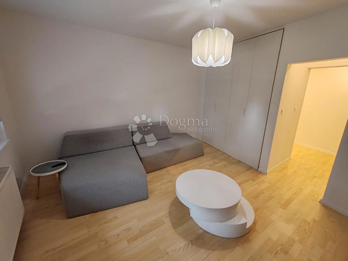 Stanovanje Centar, Varaždin, 66,44m2