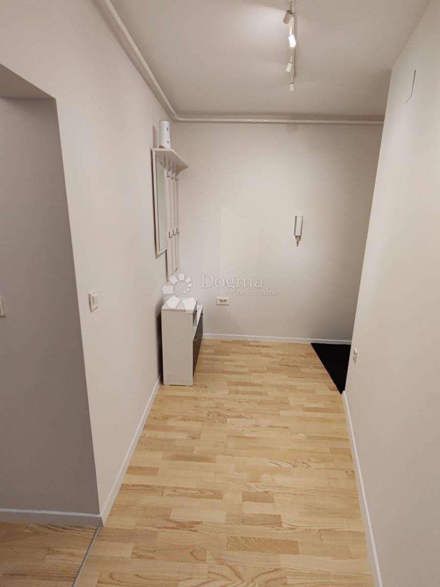 Stanovanje Centar, Varaždin, 66,44m2