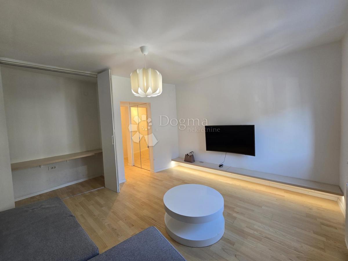 Stanovanje Centar, Varaždin, 66,44m2