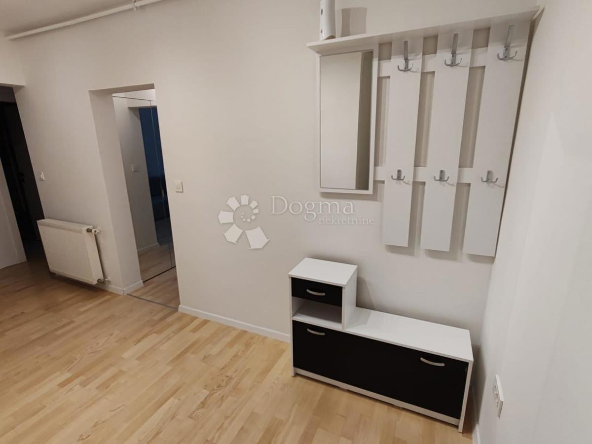 Stanovanje Centar, Varaždin, 66,44m2