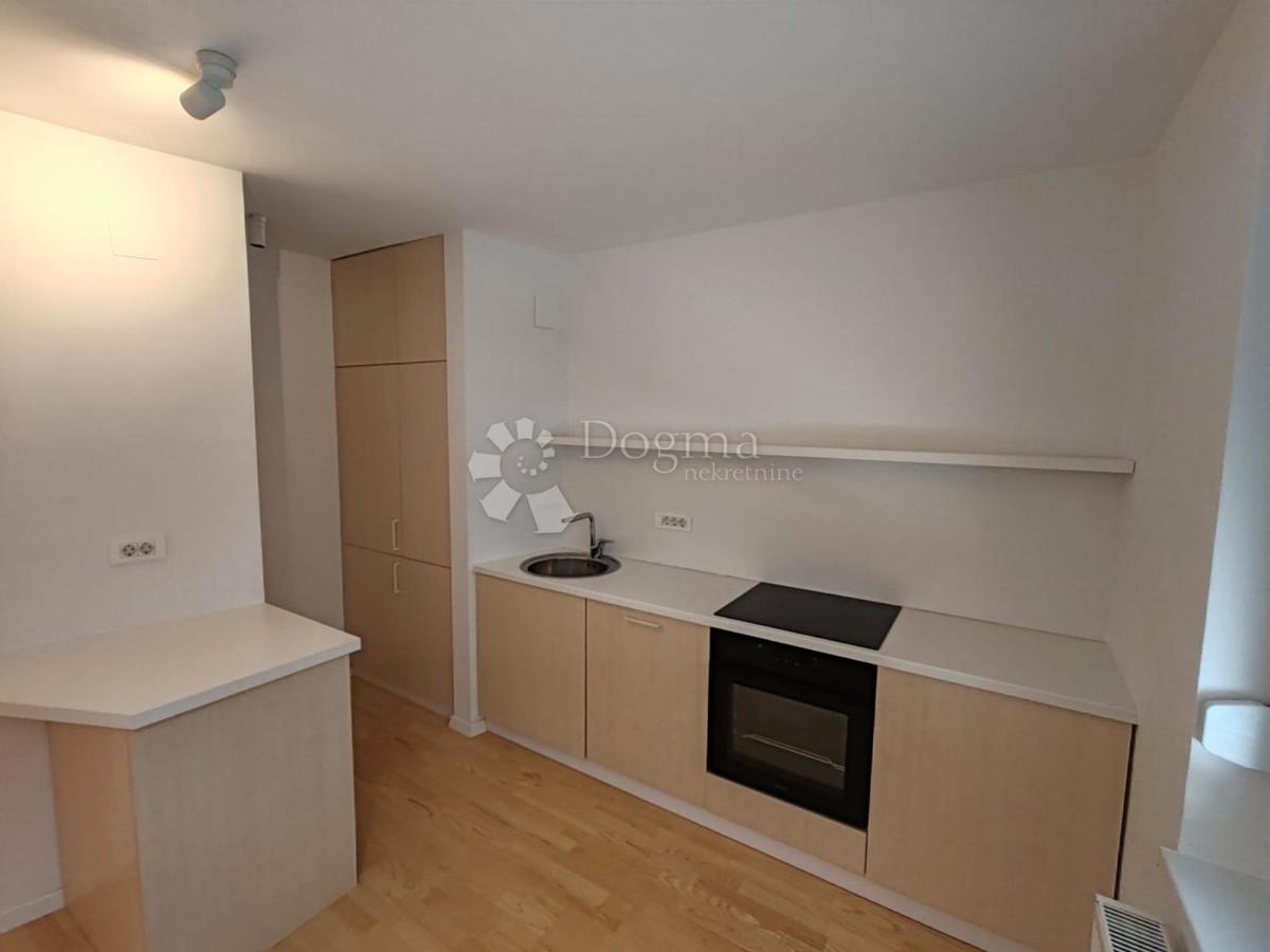 Stanovanje Centar, Varaždin, 66,44m2