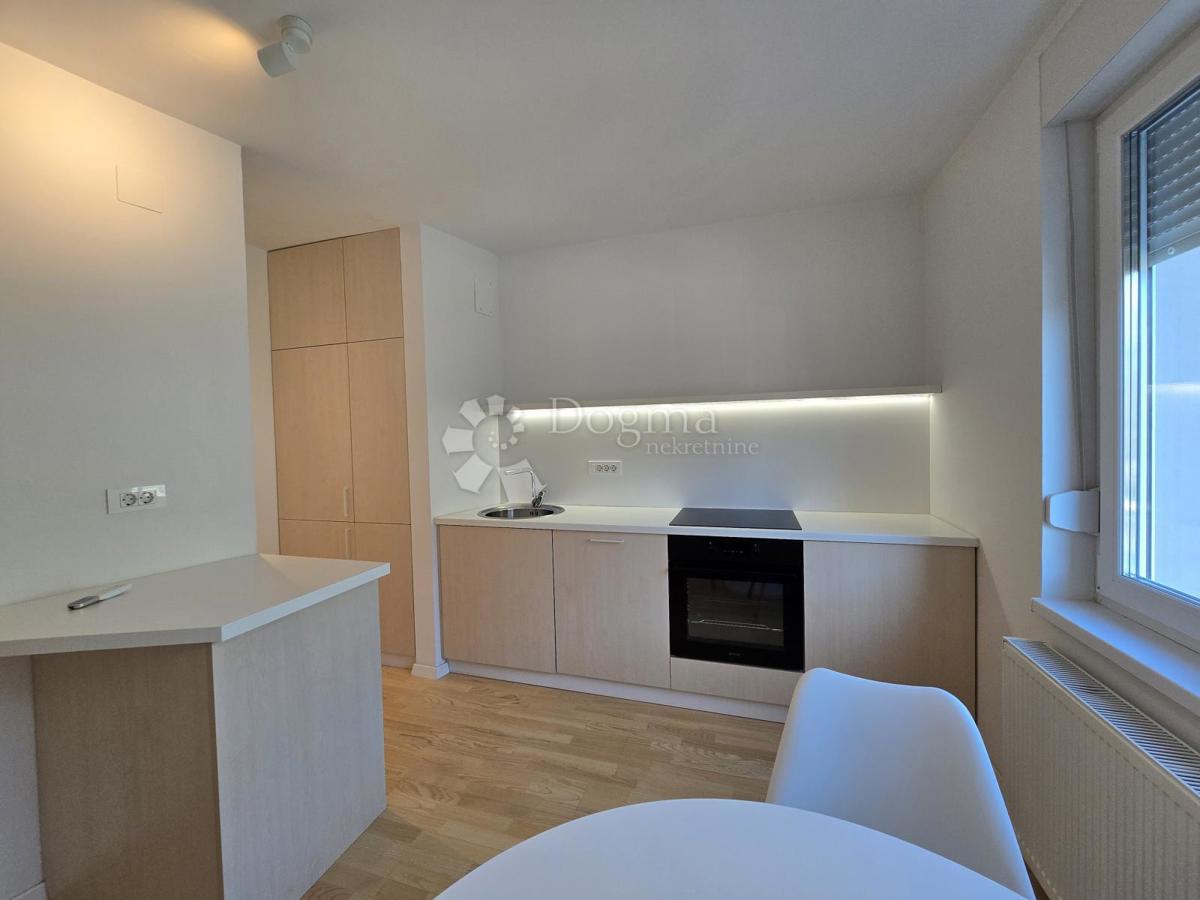 Stanovanje Centar, Varaždin, 66,44m2