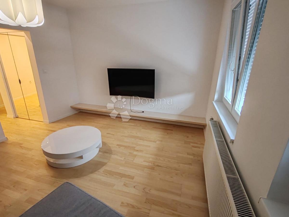 Stanovanje Centar, Varaždin, 66,44m2