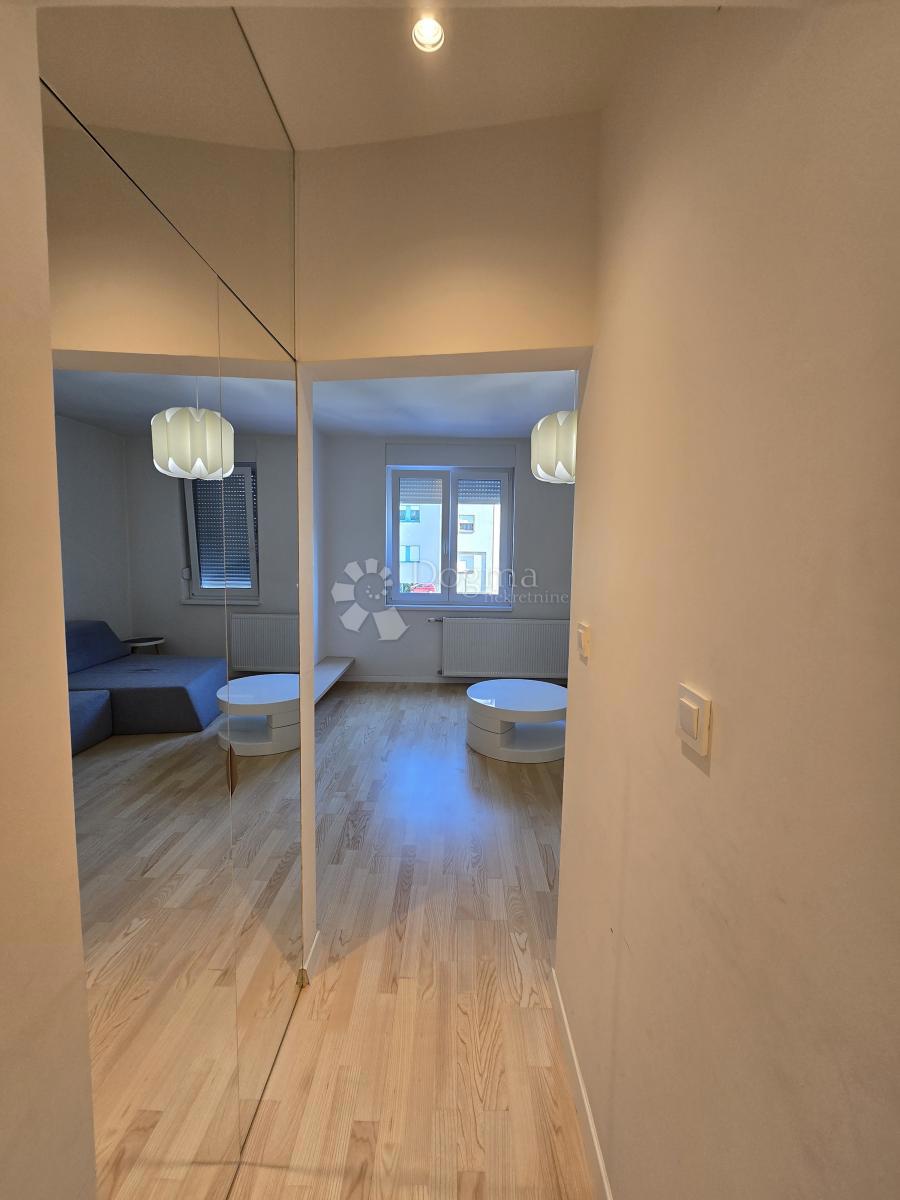 Stanovanje Centar, Varaždin, 66,44m2