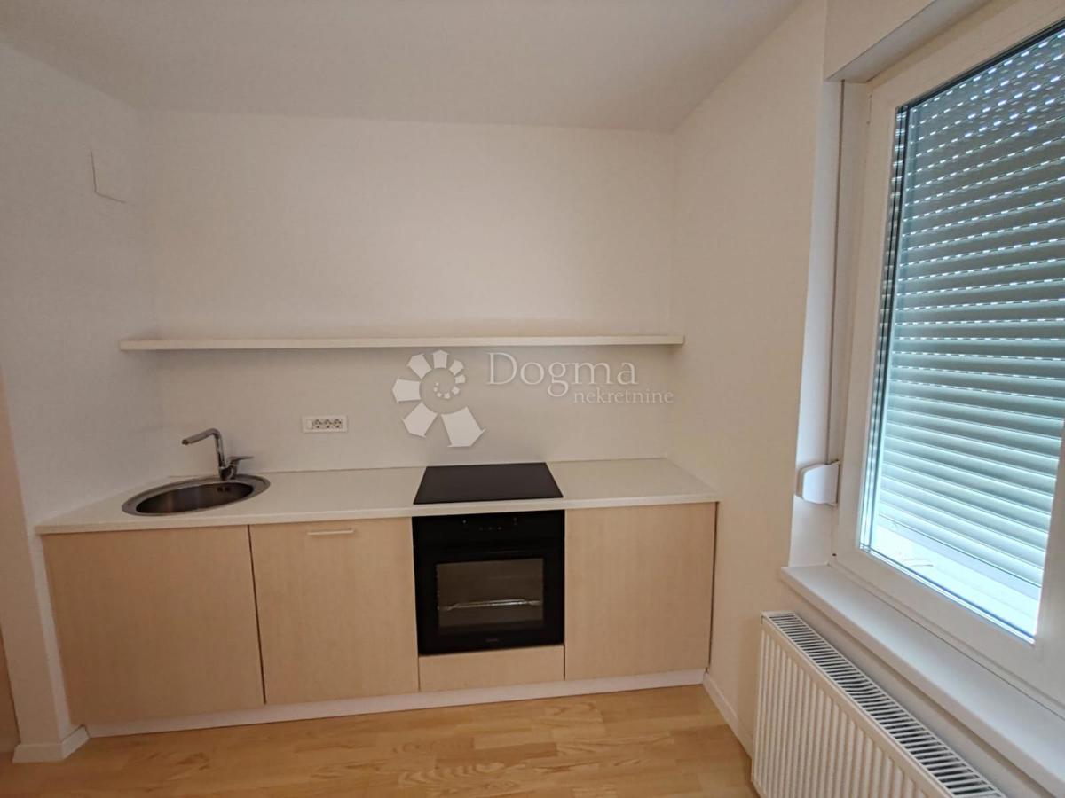 Stanovanje Centar, Varaždin, 66,44m2