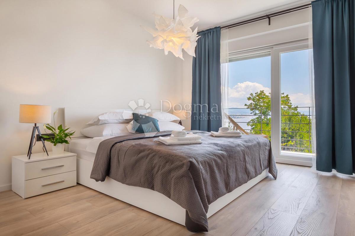Hiša Opatija, 225m2