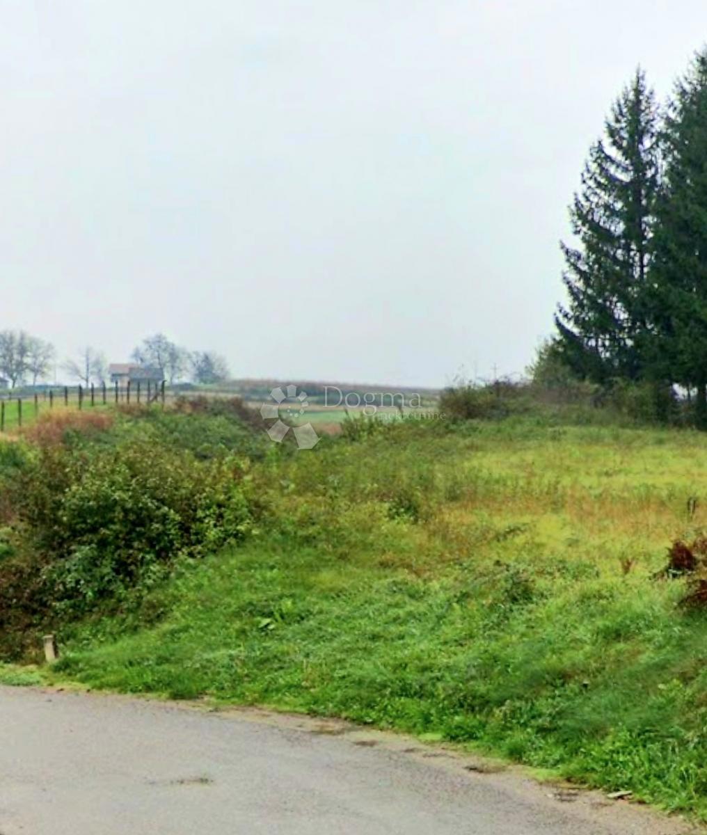 Kmetijsko zemljišče Oštarije, Josipdol, 24.076m2