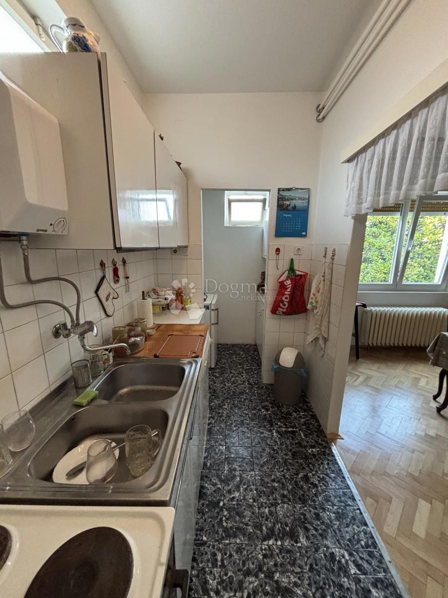 Stanovanje Opatija - Centar, Opatija, 100m2