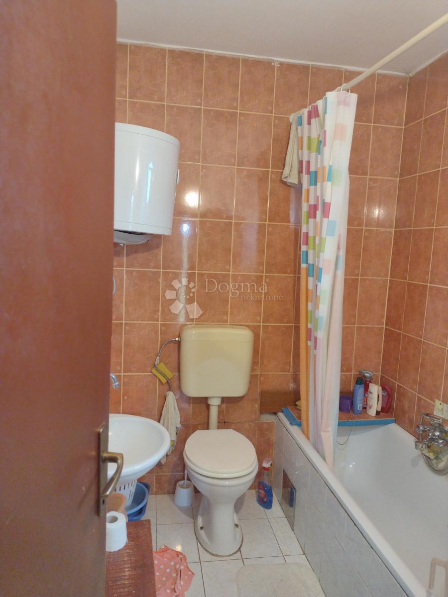 Hiša Slavsko Polje, Gvozd, 100m2