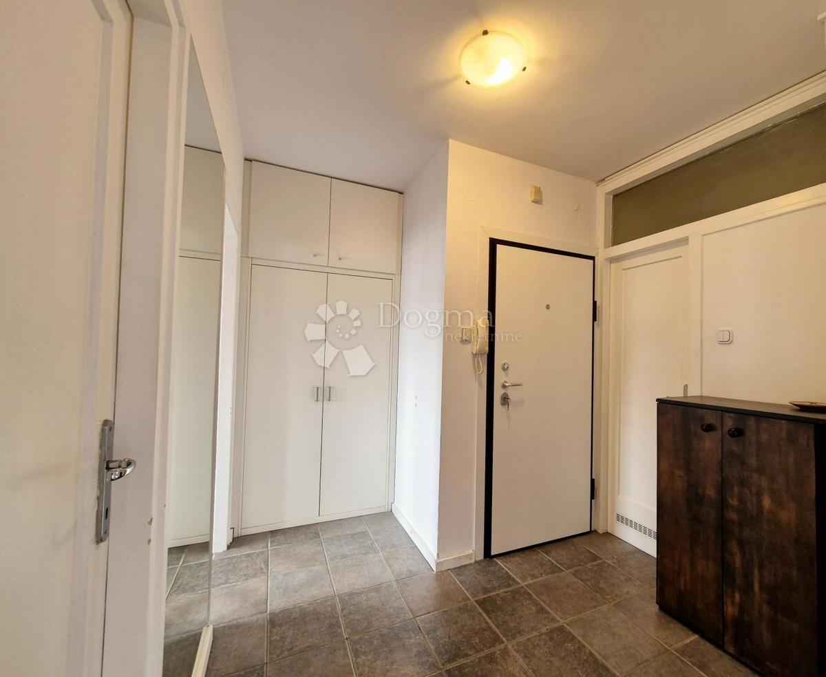 Stanovanje Cvjetno naselje, Trnje, 63,09m2
