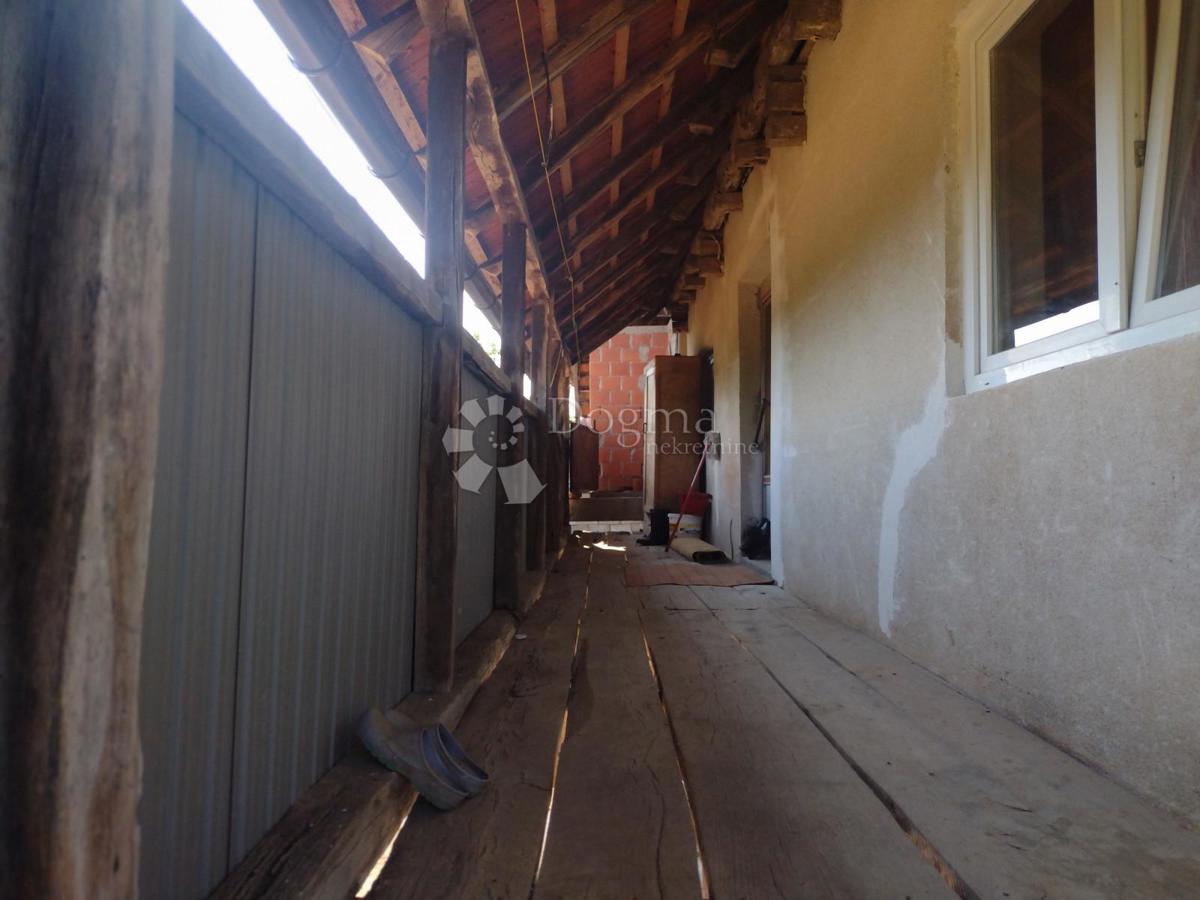 Hiša Blatuša, Gvozd, 150m2