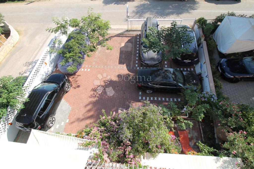 Hiša Srima, Vodice, 350m2
