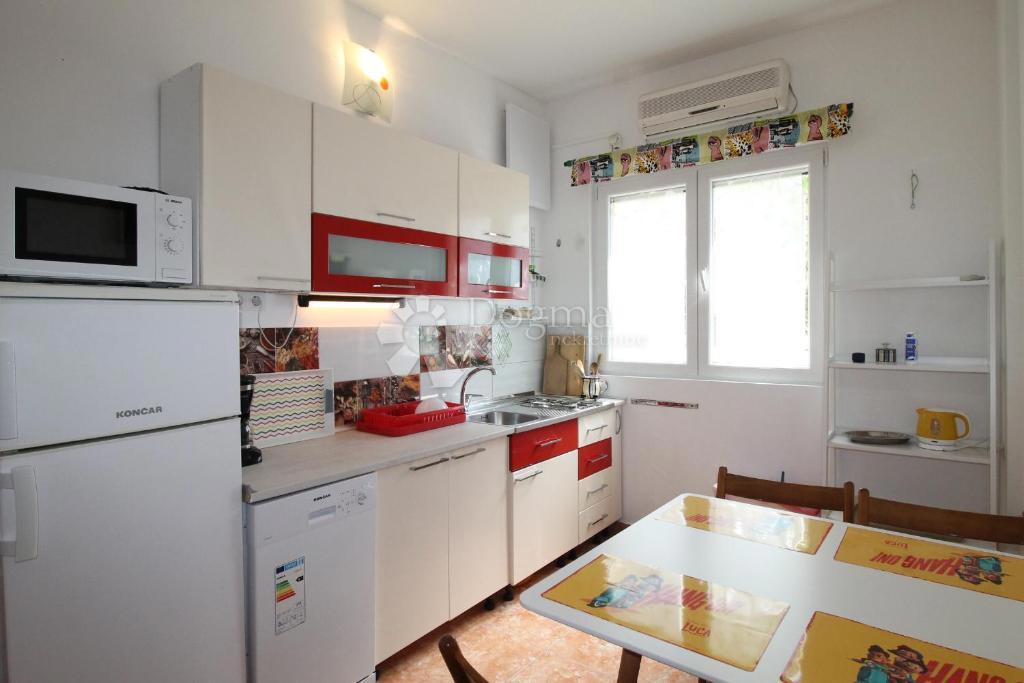 Hiša Srima, Vodice, 350m2