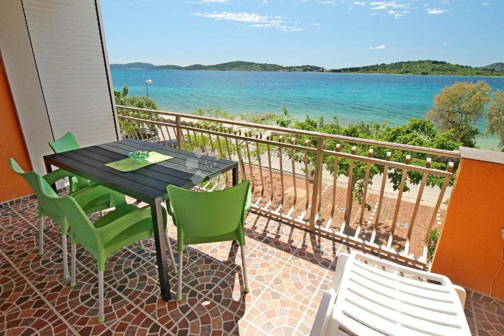 Hiša Srima, Vodice, 350m2