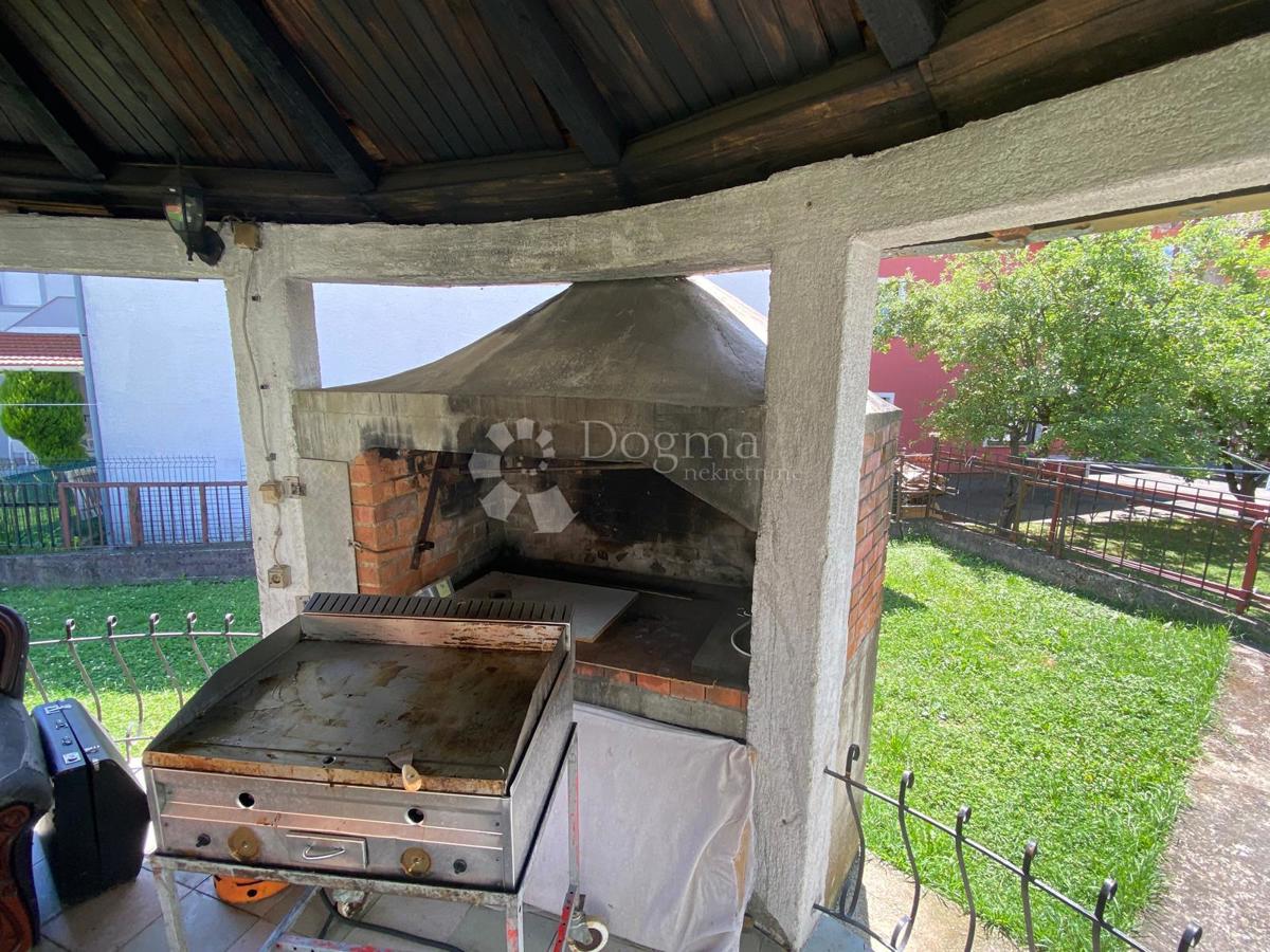 Hiša Brestje, Sesvete, 348m2