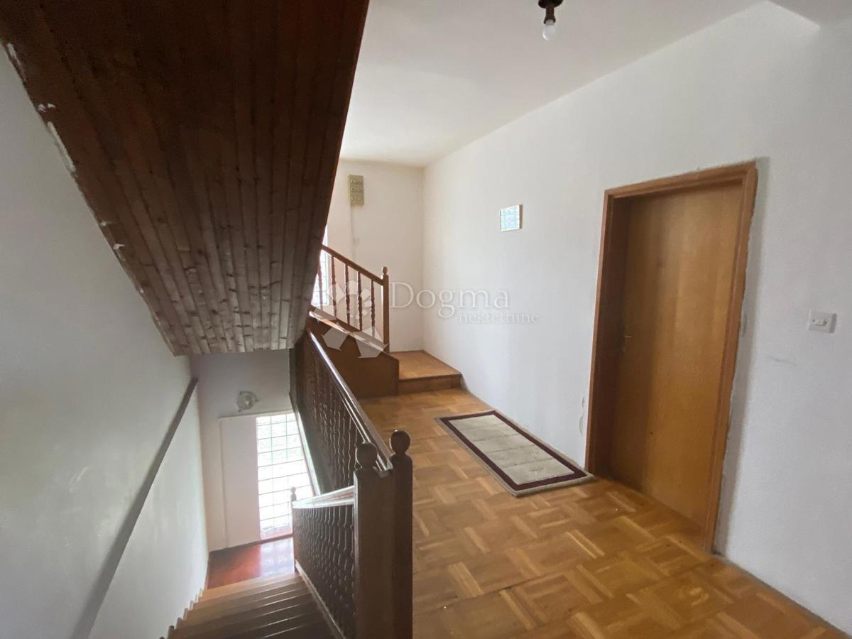 Hiša Brestje, Sesvete, 348m2