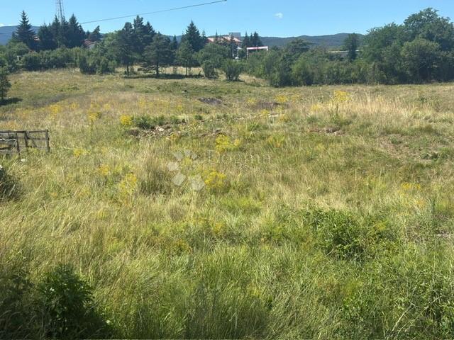 Zazidljivo zemljišče Rupa, Matulji, 9.576m2