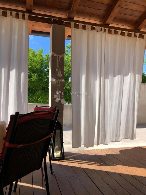 Hiša Pag, 290m2