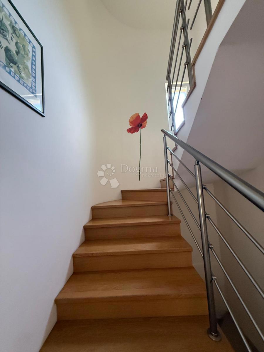 Hiša Pag, 290m2