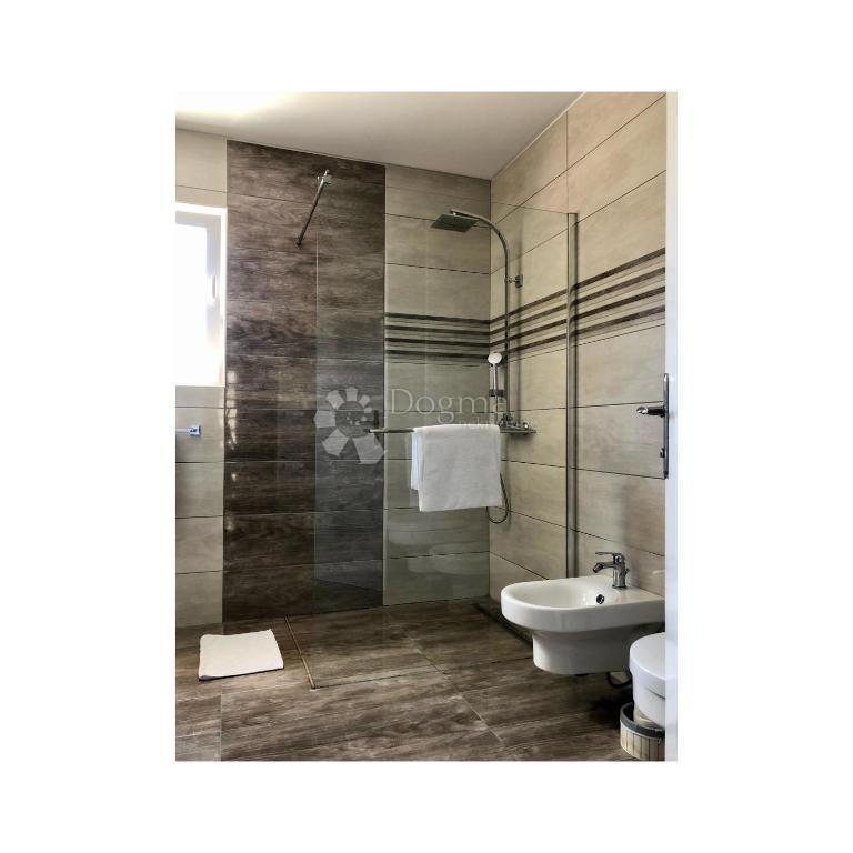 Hiša Pag, 290m2