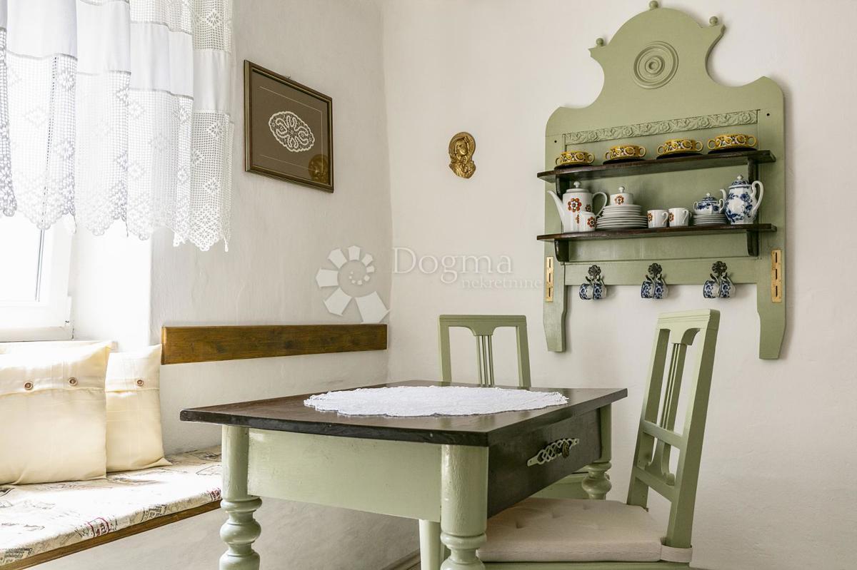 Hiša Novi Vinodolski, 150m2
