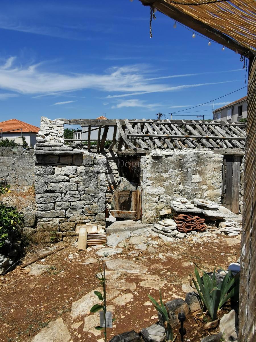 Hiša Vela Luka, 26m2