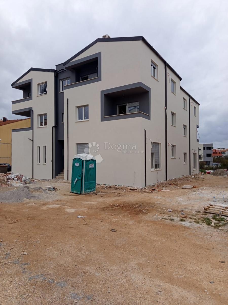 Novogradnja Valdebek 1. nadstropje - 102 m2