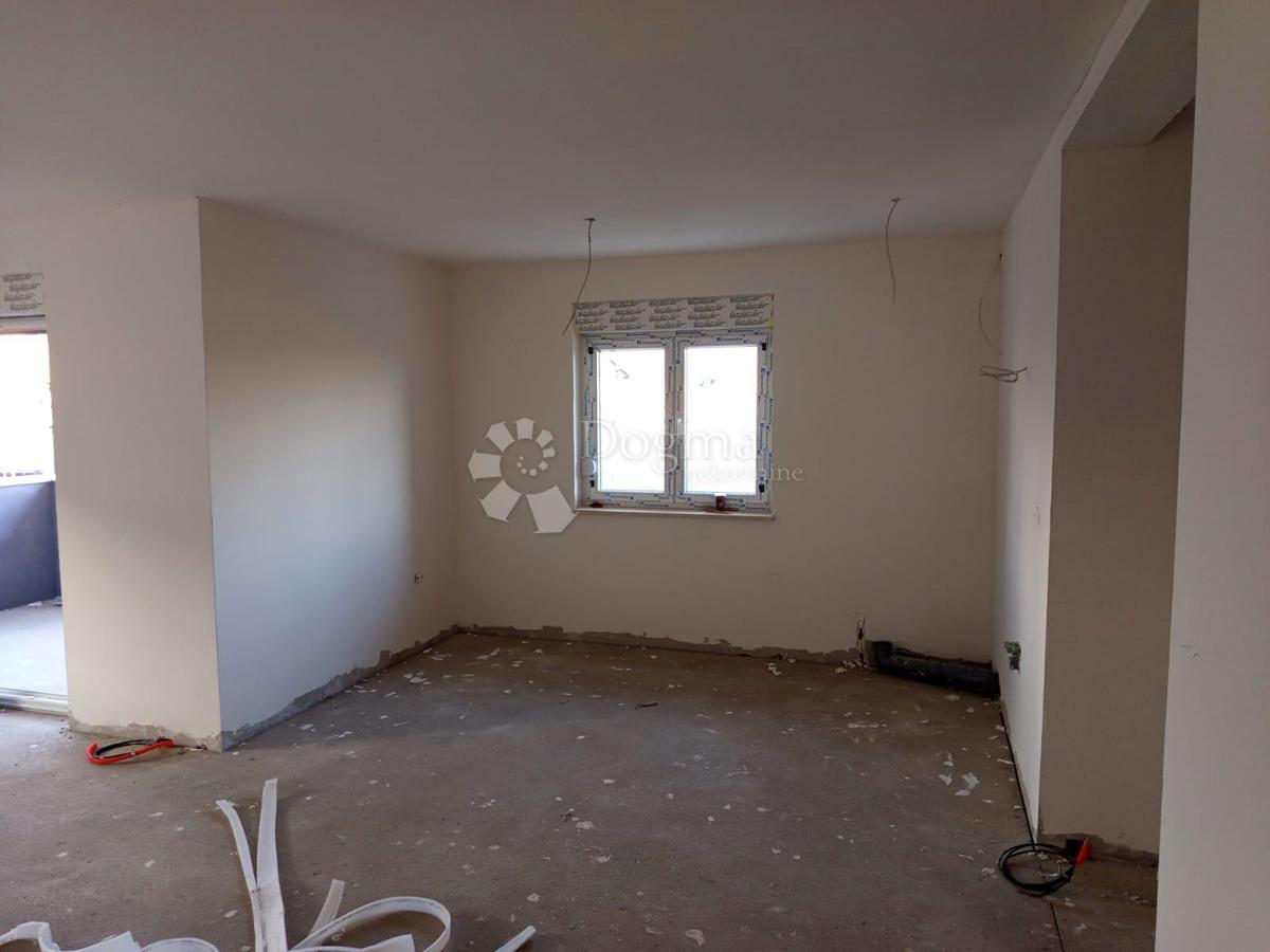 Novogradnja Valdebek 1. nadstropje - 102 m2