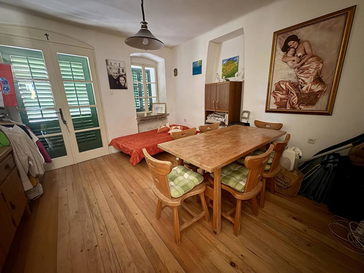 Hiša Draga Bašćanska, Baška, 150m2