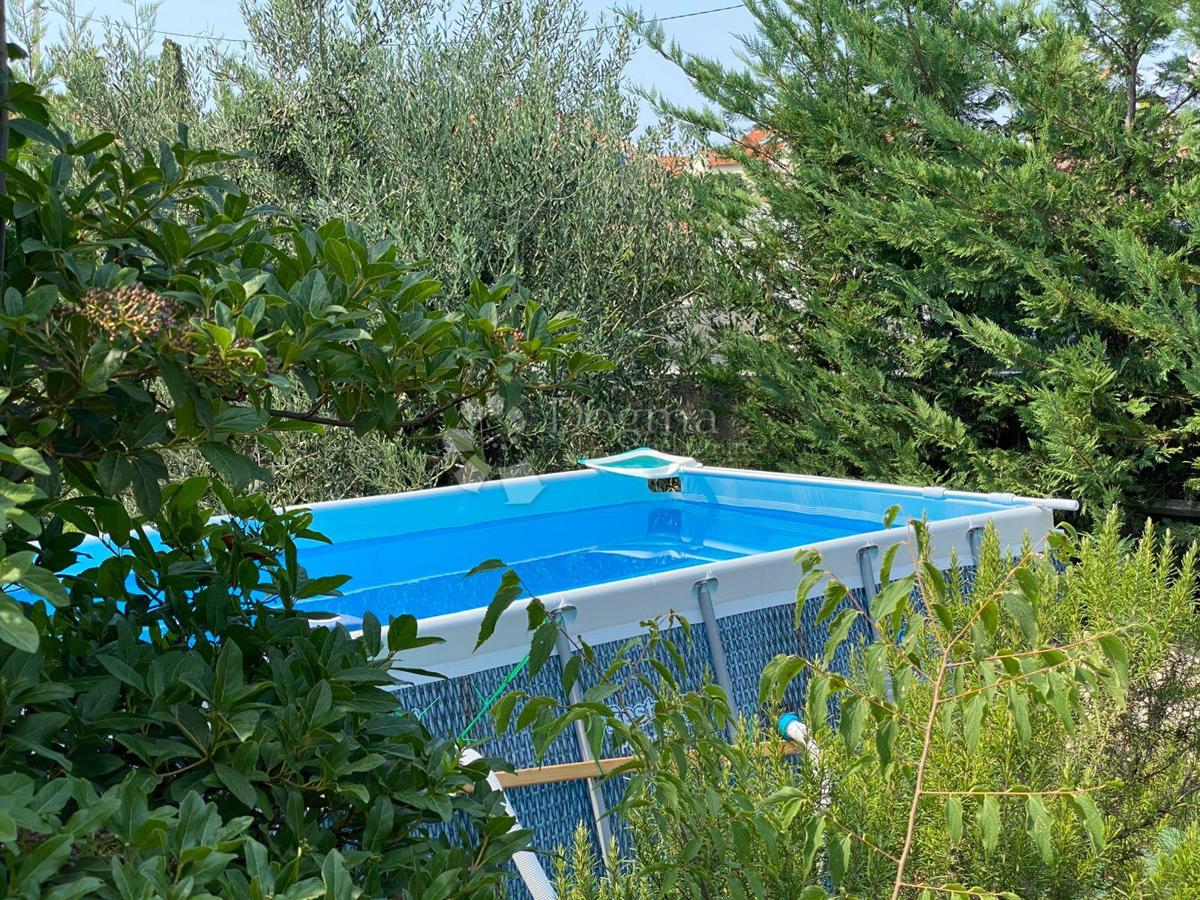Hiša Supetar, 76m2