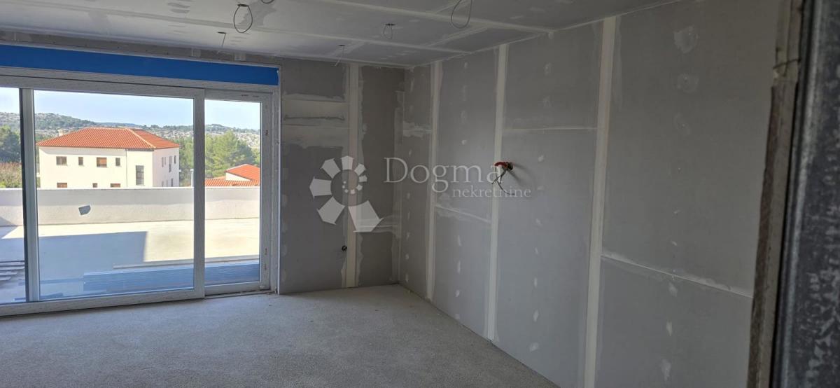 Stanovanje Crnica, Šibenik, 166,34m2