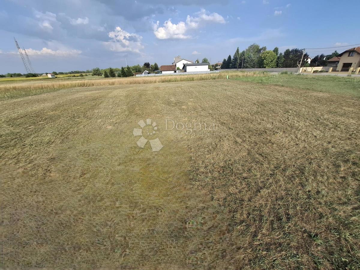 Zazidljivo zemljišče Hrašćica, Varaždin - Okolica, 1.319m2