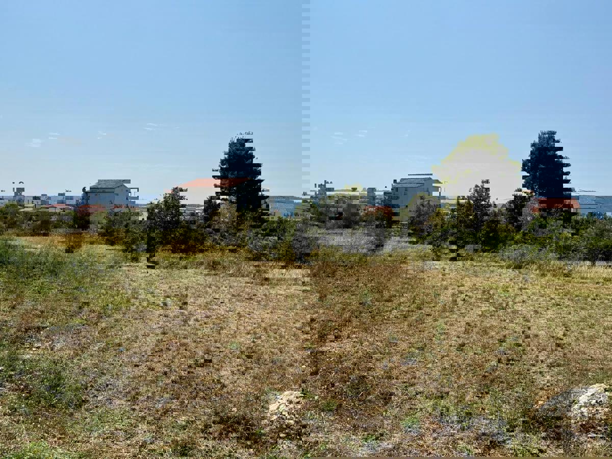 Zazidljivo zemljišče Kaštel Sućurac, Kaštela, 993m2
