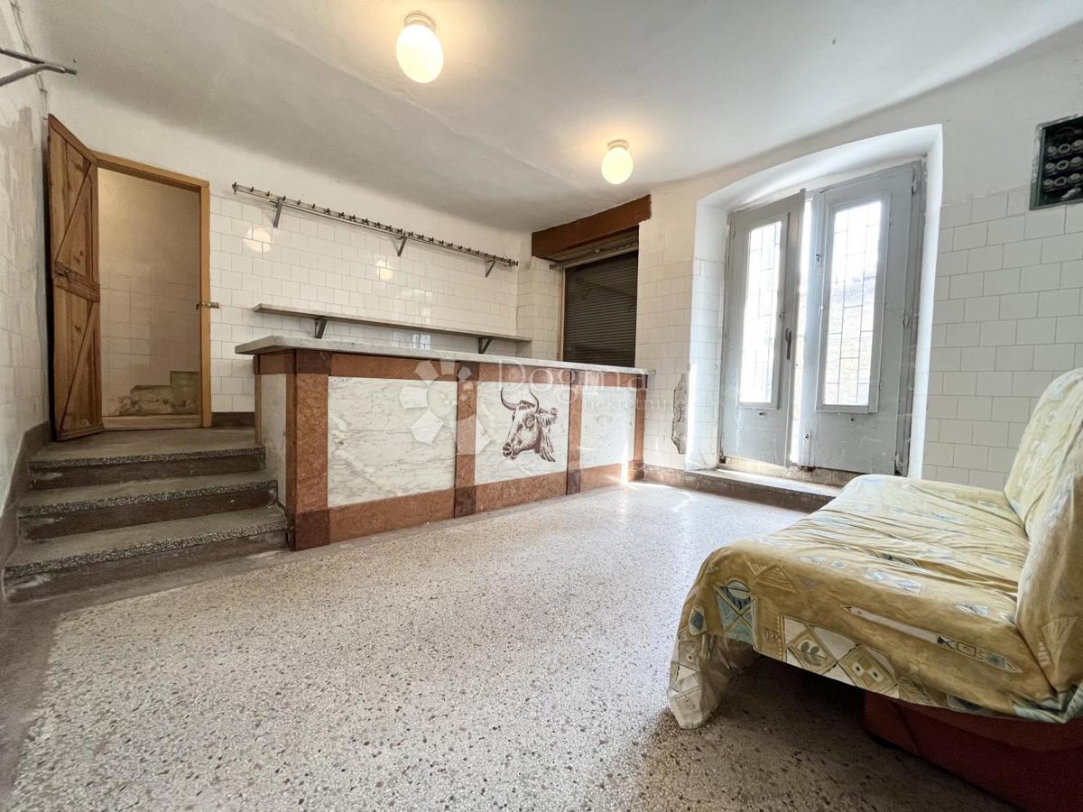 Poslovni prostor Brtonigla, Brtonigla, Brtonigla, Istarska županija, 33,13m2