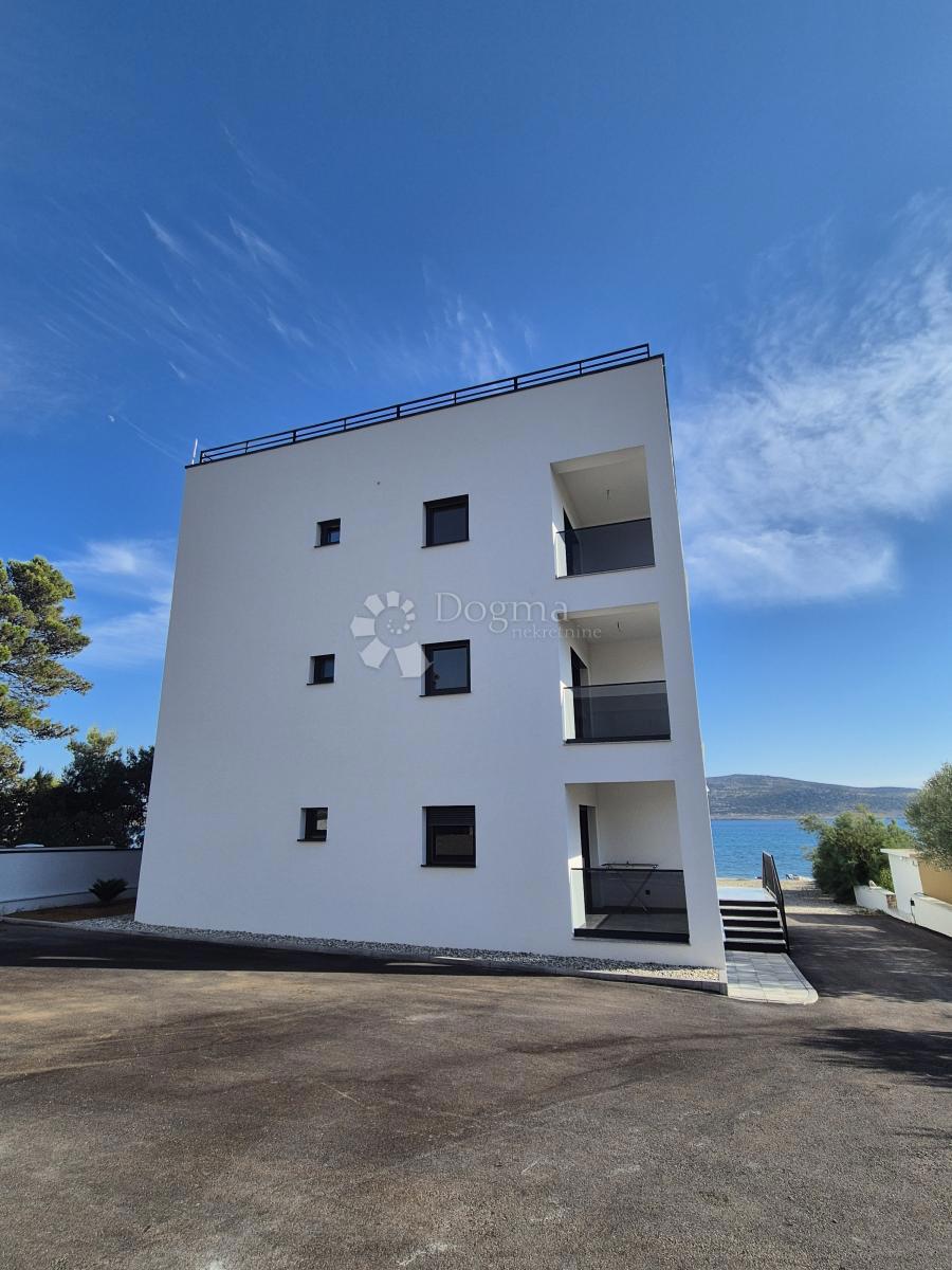 Stanovanje Seline, Starigrad, 57m2