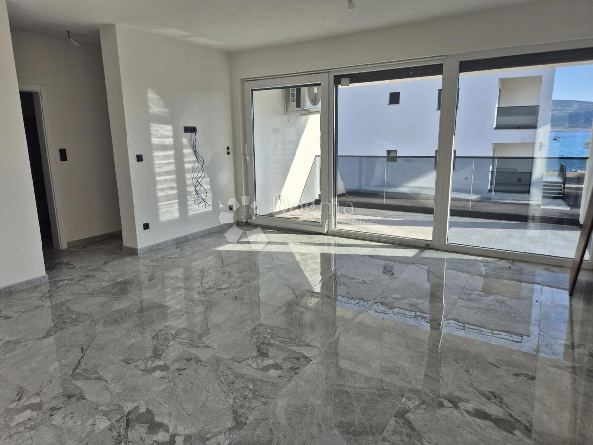 Stanovanje Seline, Starigrad, 57m2