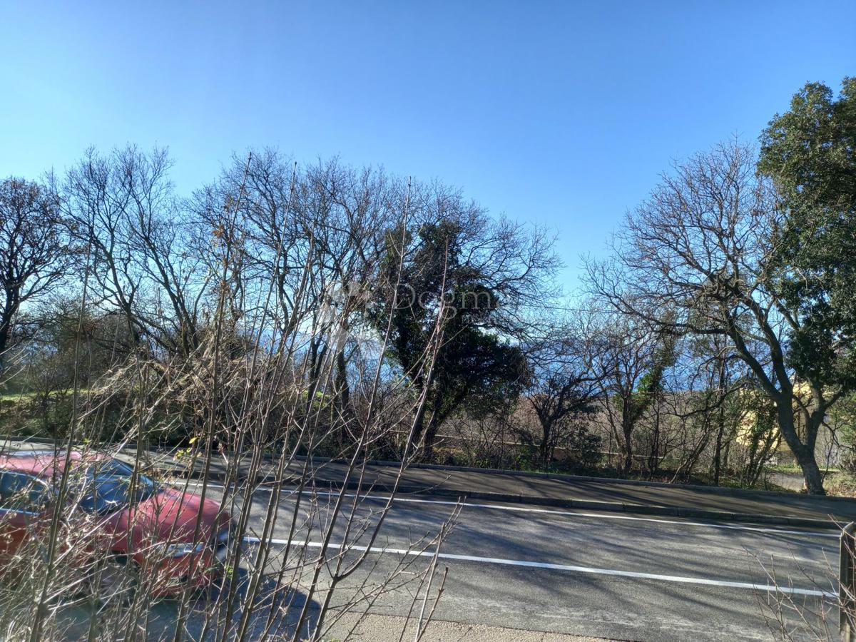 Kostrena, zemljišče s pogledom na morje