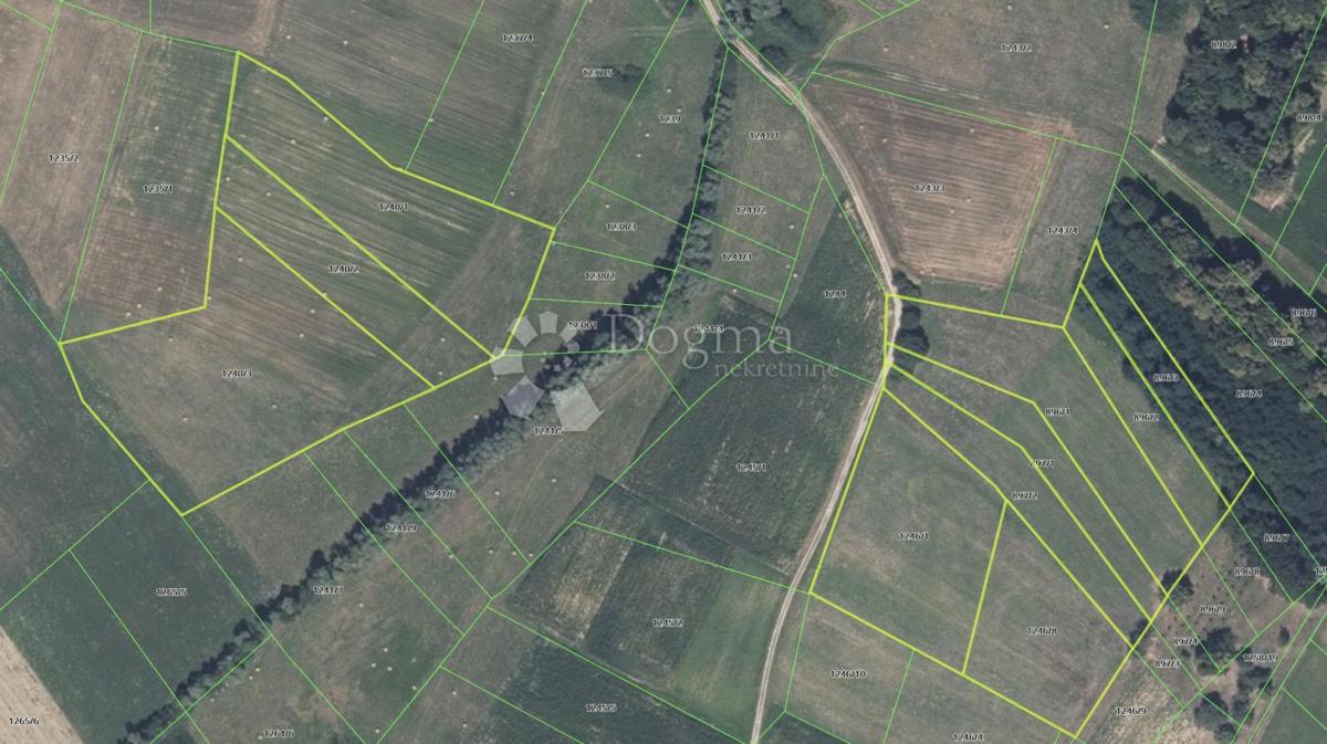 Kmetijsko zemljišče Pogančec, Preseka, 36,93m2