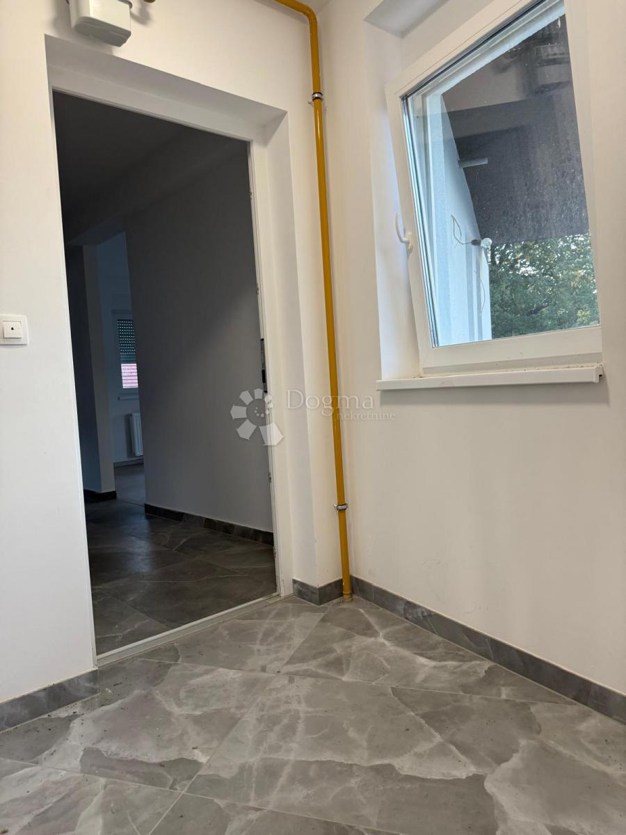 Stanovanje Centar, Varaždin, 74,45m2