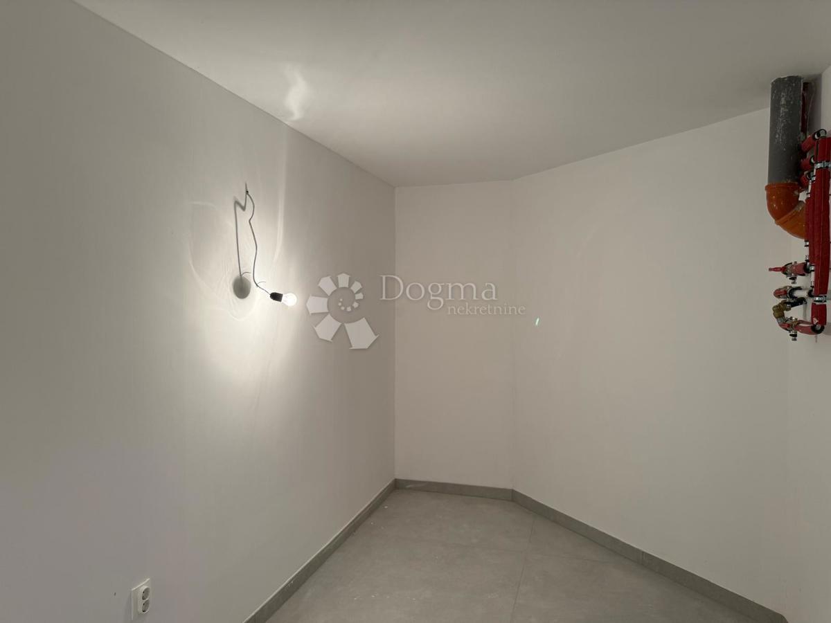 Stanovanje Centar, Varaždin, 74,45m2