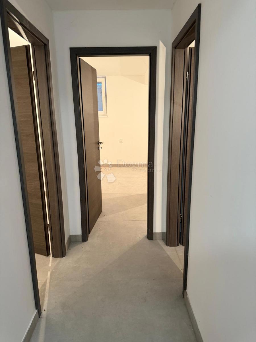 Stanovanje Centar, Varaždin, 74,45m2