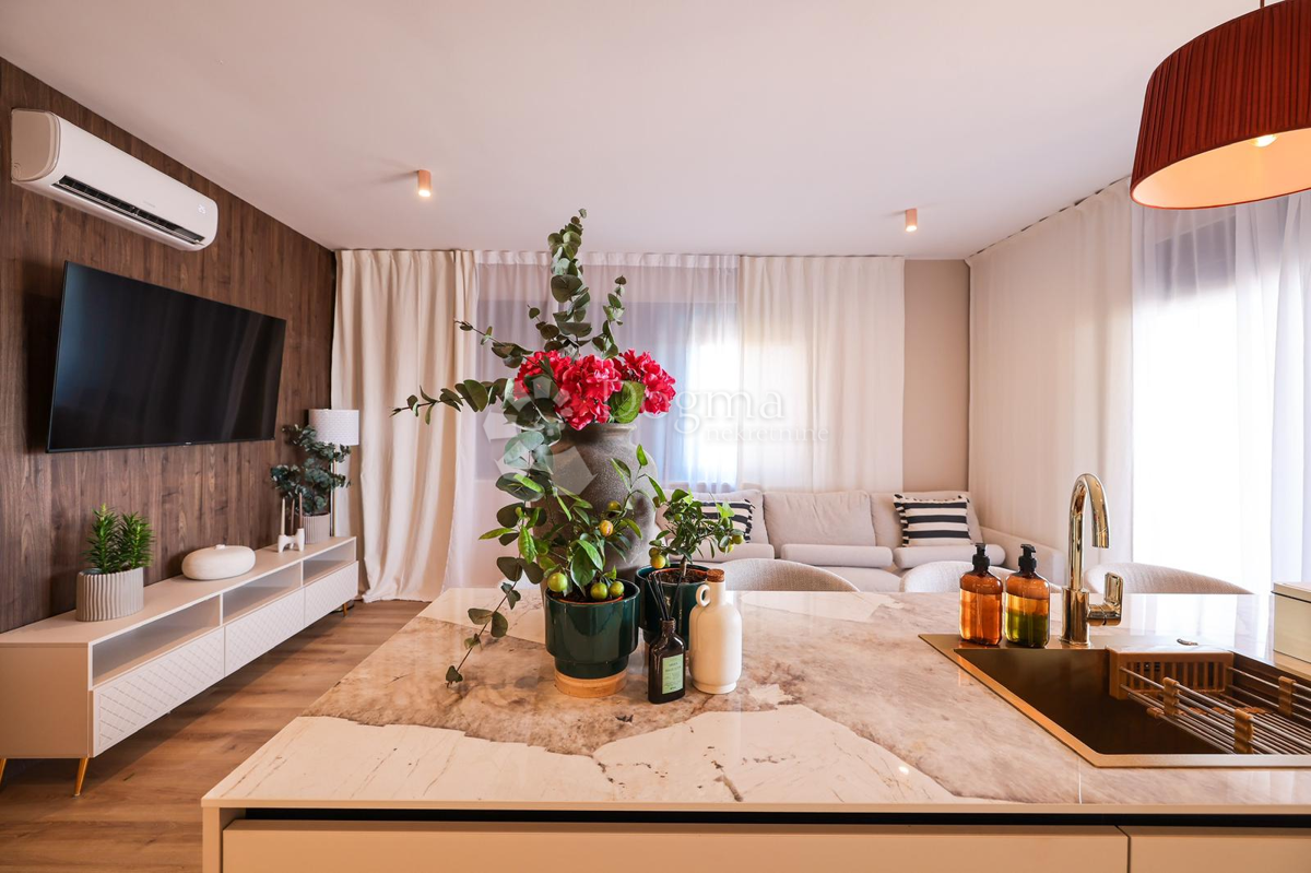 PENTHOUSE VIŠNJIK: panoramski razgled, Zadar na dlani
