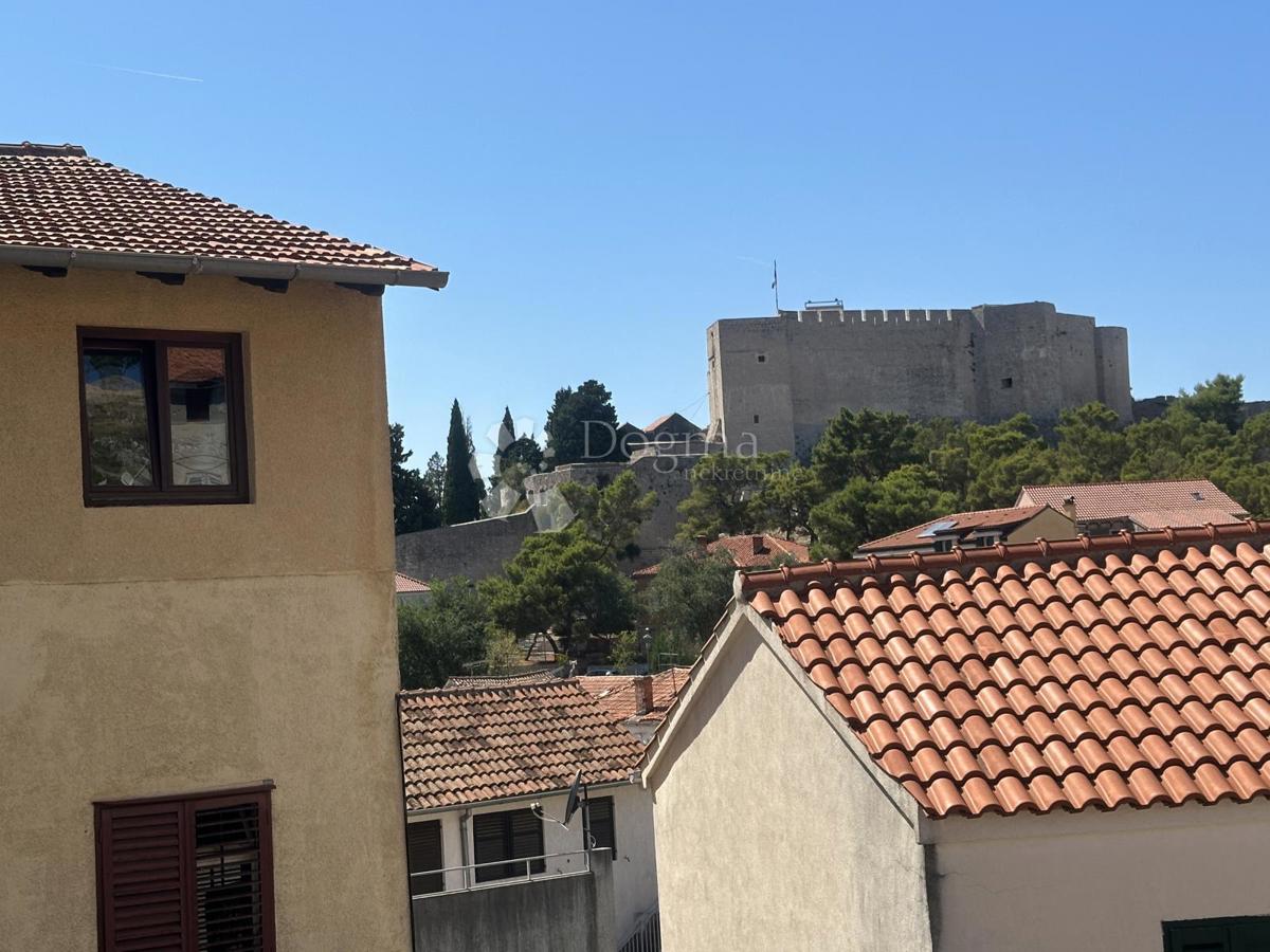 Hiša Grad, Šibenik, 270m2