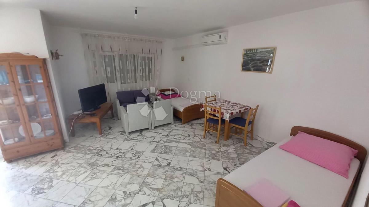 Stanovanje Makarska, 70m2