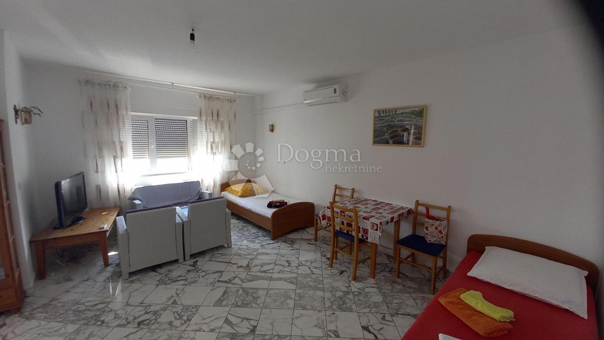 Stanovanje Makarska, 70m2