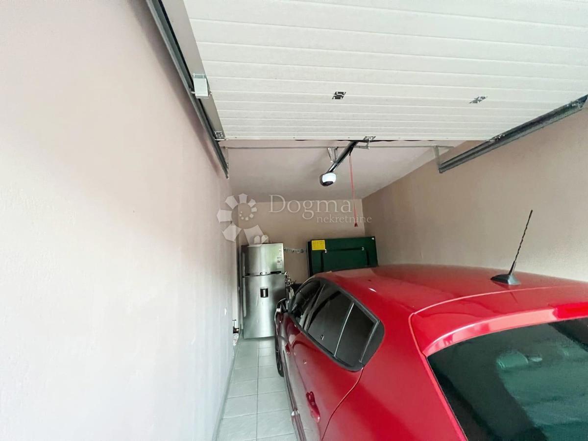 Hiša Goričica, Sveti Ivan Zelina, 470m2