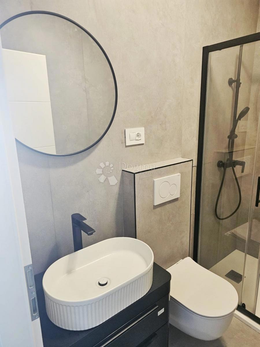 Hiša Goričica, Sveti Ivan Zelina, 470m2