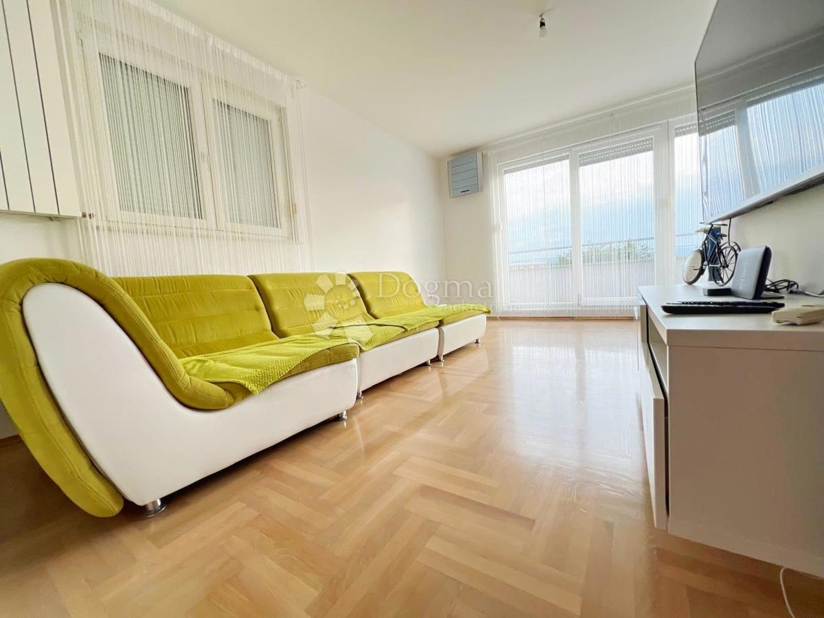 ZAPREŠIĆ, MODERNO STANOVANJE V BLIZINI CENTRA