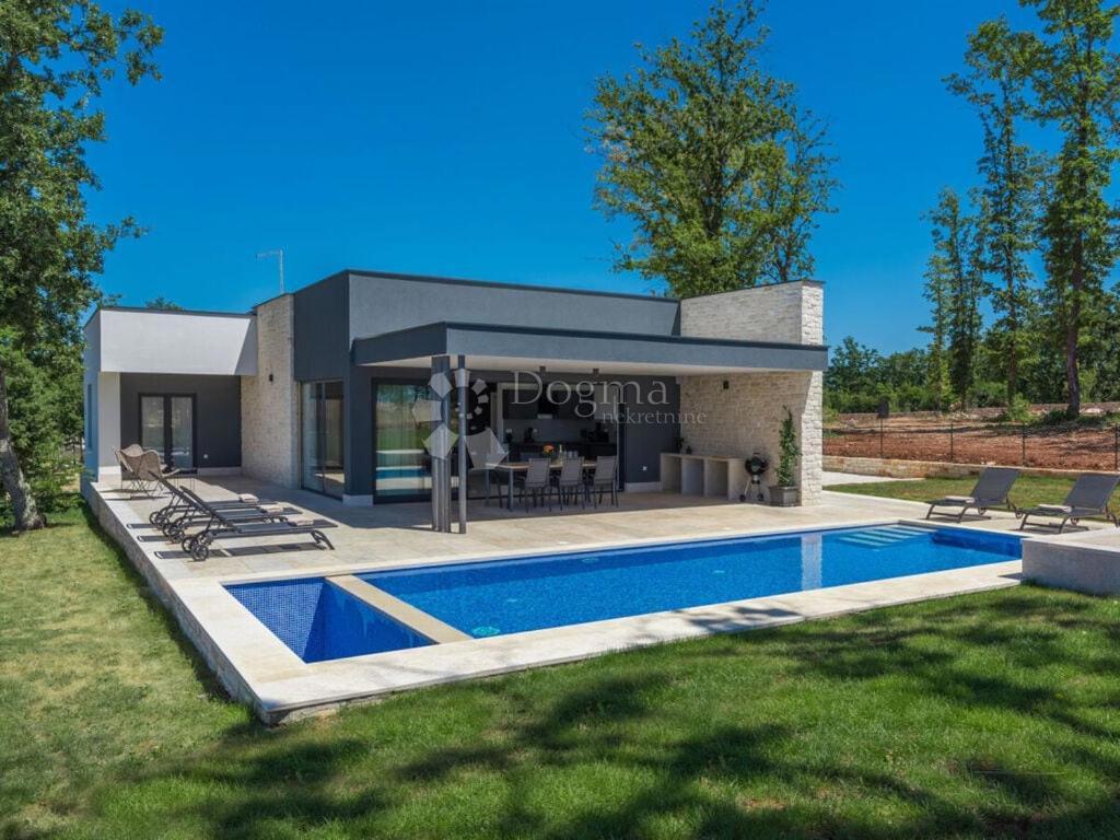 Hiša Sveti Petar u Šumi, Sveti Petar U Šumi, 140m2