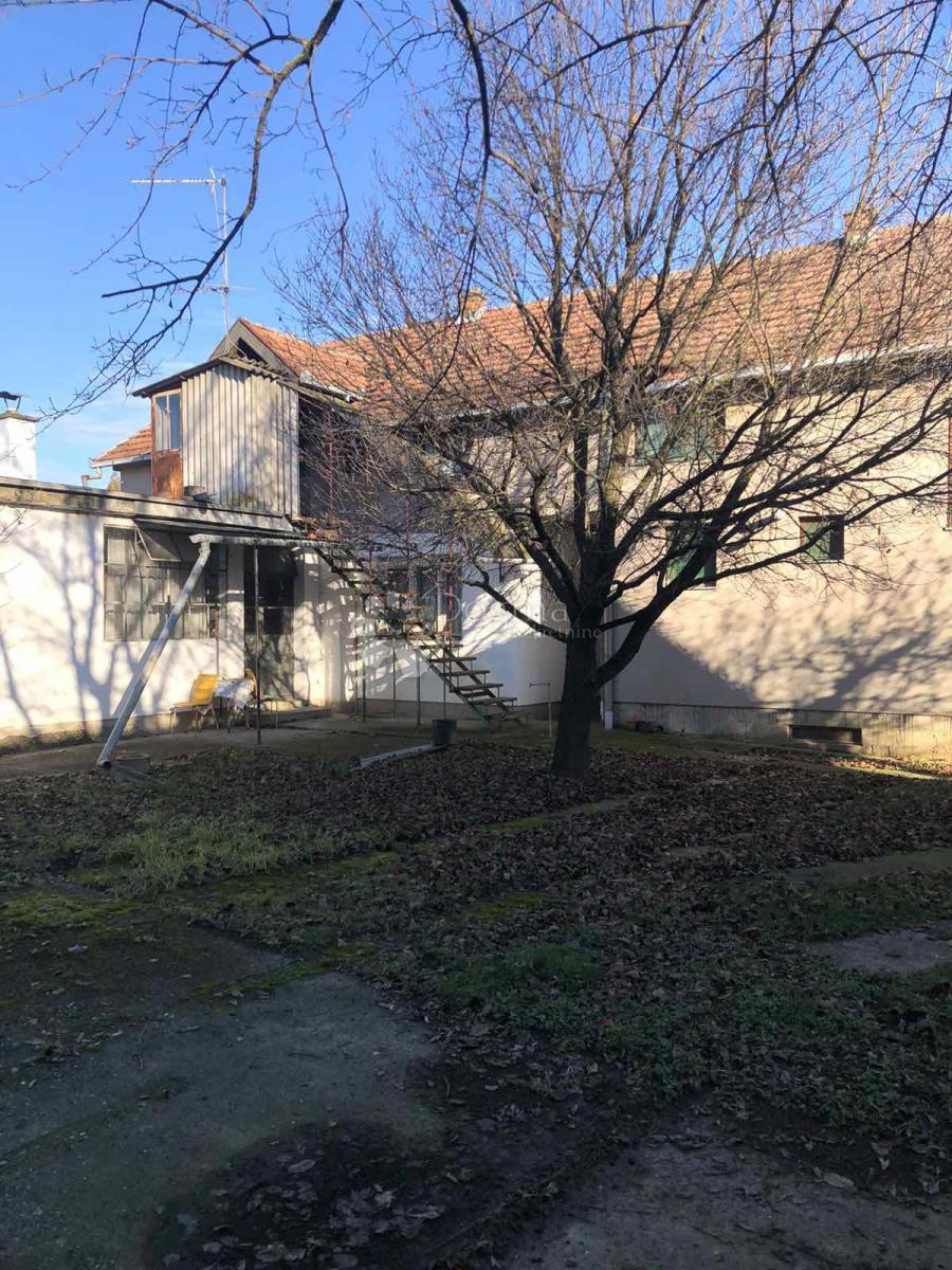 Hiša Sajmište, Vukovar, 147m2